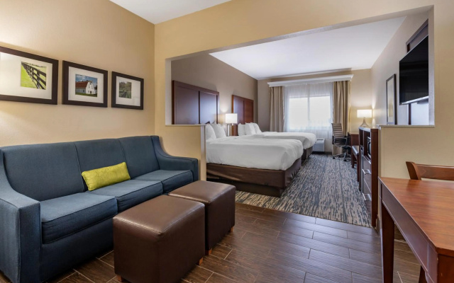 photo 3 of Comfort Suites Keeneland