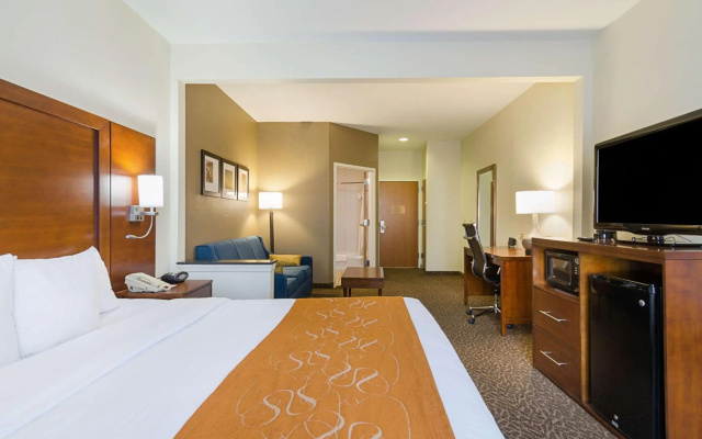 photo 4 of Quality Suites Springdale West I-49