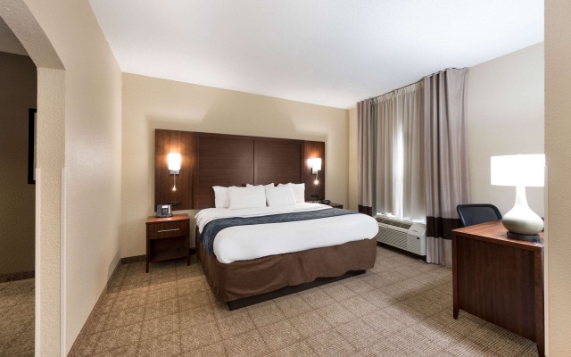 photo 4 of Comfort Suites Monroe