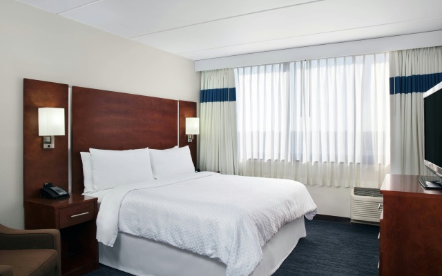 photo 3 of Four Points by Sheraton Fort Lauderdale Airport/Cruise Port