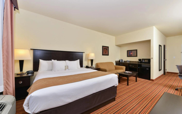 photo 5 of Comfort Suites Alexandria North