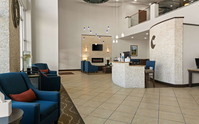 photo 2 of Comfort Suites Granbury