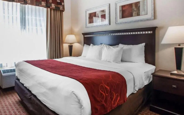 photo 4 of Comfort Suites