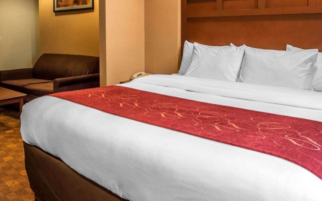 photo 5 of Comfort Suites Monaca
