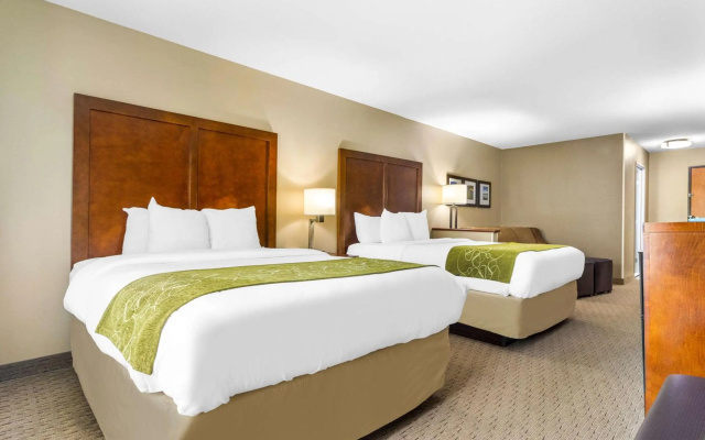 photo 4 of Comfort Suites Mount Vernon