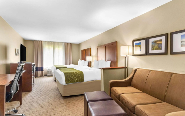 photo 5 of Comfort Suites Mount Vernon
