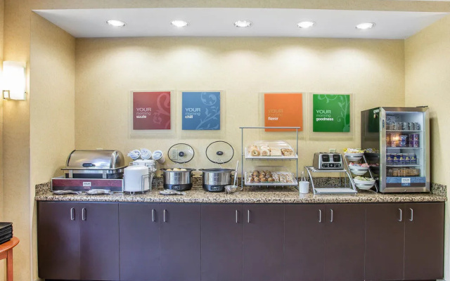 photo 2 of Comfort Suites