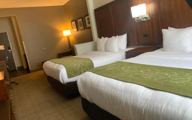 photo 5 of Comfort Suites Peoria I-74