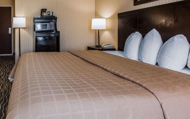 photo 5 of Quality Inn Rosemead - Los Angeles