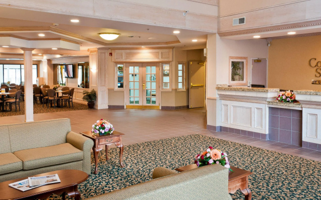 photo 2 of Comfort Suites University Area Notre Dame - South Bend