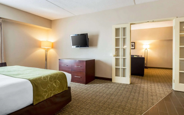 photo 5 of Comfort Suites at Woodbridge
