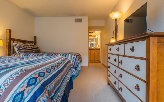 photo 4 of Comfortable Cozy Condo - Short Walk to American Eagle Lift - SH402 by RedAwning