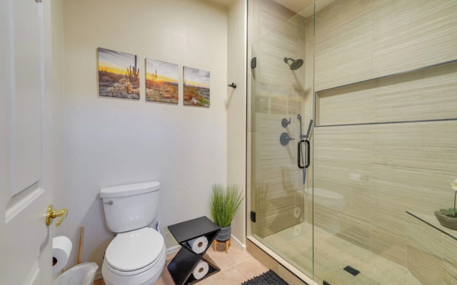 photo 4 of Scottsdale Condo w/ Balcony & Resort Amenities!