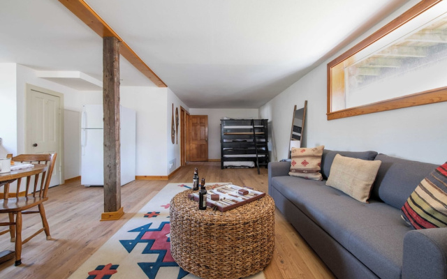 photo 2 of Condor by Avantstay Gorgeous Mountain Home w/ Hot Tub & Sauna