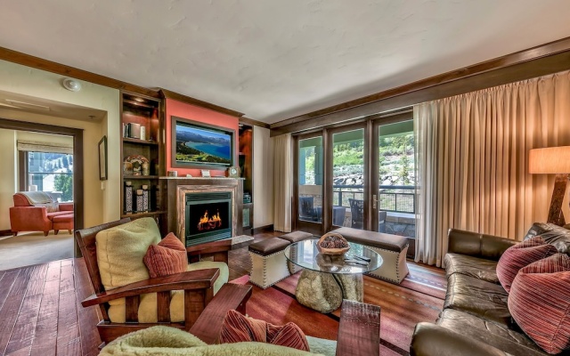photo 3 of Premium With The Ritz-carlton Amenities 3 Bedroom Condo by RedAwning