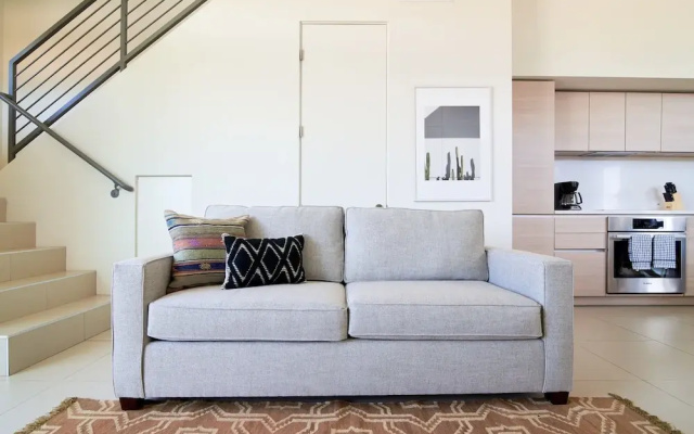 photo 4 of Contemporary 1BR in Old Town Scottsdale by Sonder