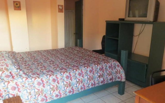 photo 3 of Copacabana Inn