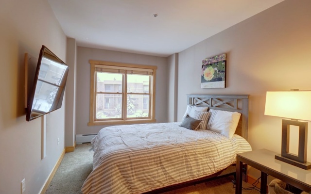 photo 5 of Copper Springs Condo with Panoramic Mountain Views - CS331 by Redawning