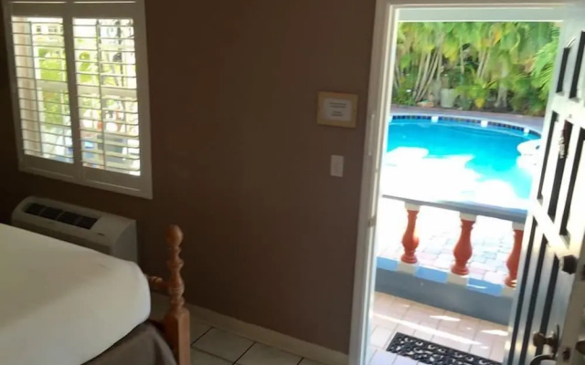 photo 5 of Coral Reef Guesthouse