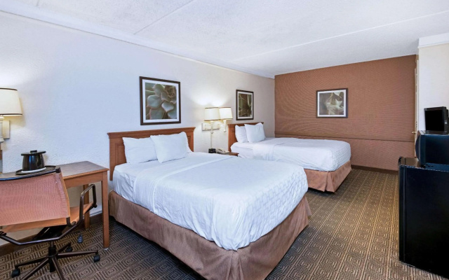 photo 5 of Garden inn and suites san antonio I 35
