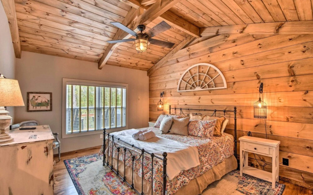photo 4 of 'cork & Creek Cottage' w/ Mtn & Pasture Views!