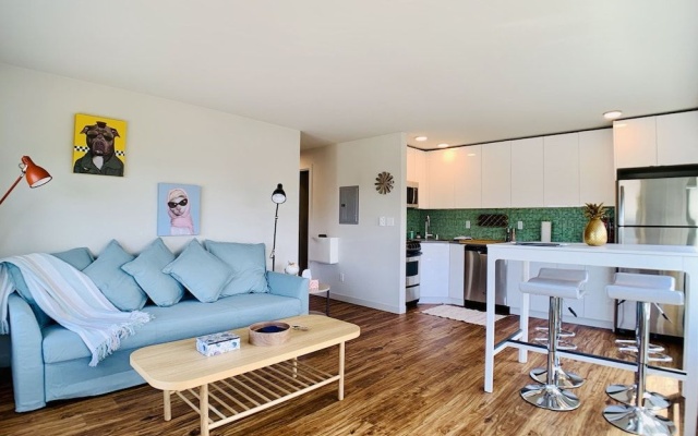 photo 2 of Corner Unit with Panoramic Views