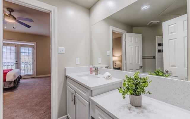 photo 3 of Corporate Stays-Uptown Dallas