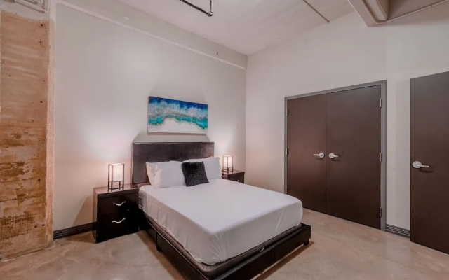 photo 2 of Corporate Suites Butler Brothers Dallas