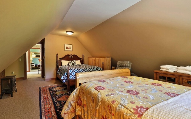 photo 5 of Cortina Mountain Chalet by Killington Vacation Rentals