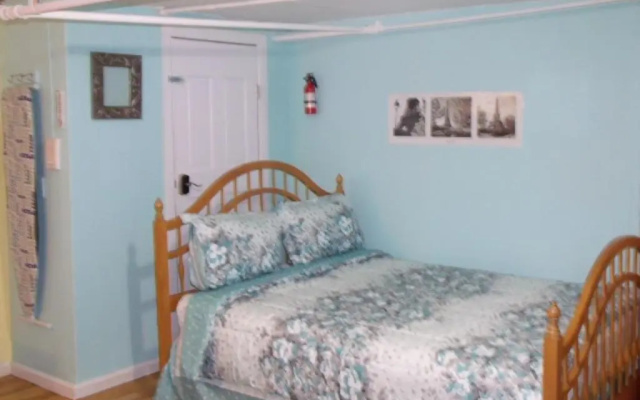 photo 2 of Cottage Feel Ground Floor Studio