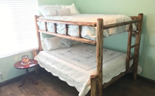 photo 2 of Country Comfort