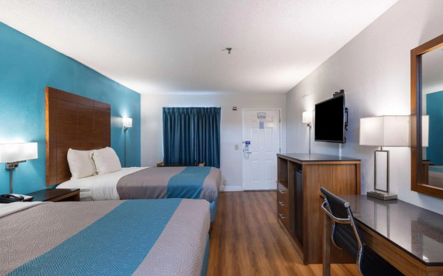 photo 5 of Motel 6 Albany, GA