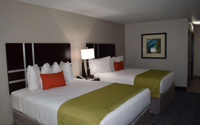 photo 3 of Best Western Plus Hardeeville Inn & Suites