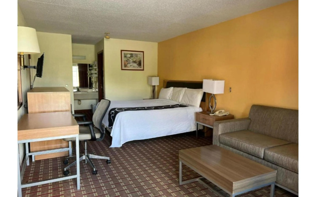 photo 5 of Budget Inn By Belvilla St George I-95