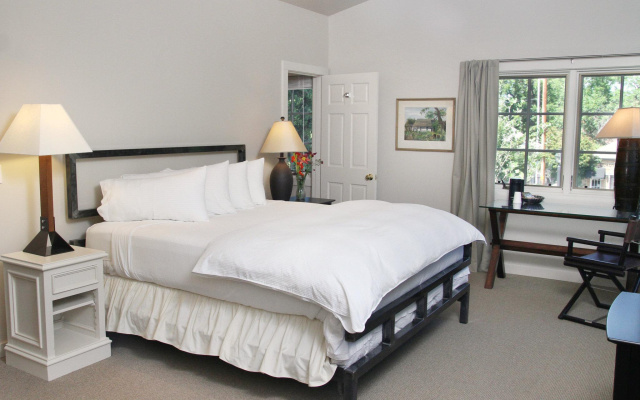 photo 4 of Wine Country Inn