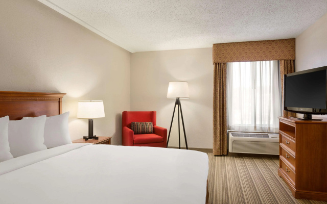 photo 3 of Country Inn & Suites by Radisson, Atlanta Galleria/Ballpark, GA
