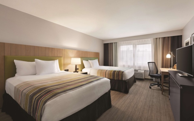 photo 4 of Country Inn & Suites by Radisson, Seattle-Bothell, WA