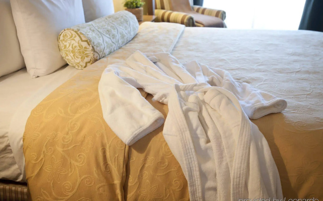 photo 2 of Country Inn & Suites by Carlson Deer Valley