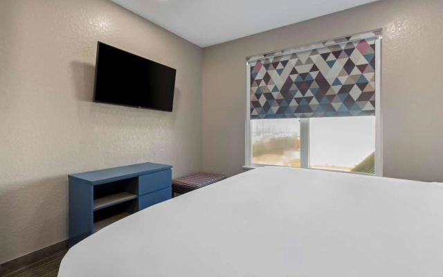 photo 4 of Sonesta Essential IAH Airport JFK Boulevard