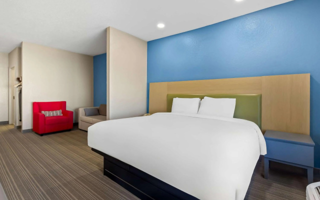 photo 5 of Sonesta Essential IAH Airport JFK Boulevard
