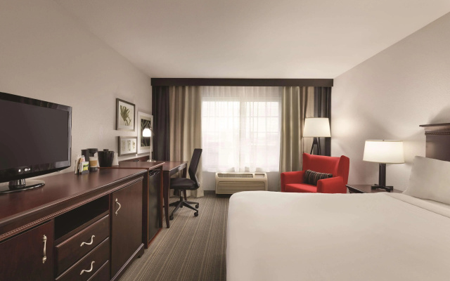 photo 4 of Garner Hotel Madison Huntsville Airport by IHG