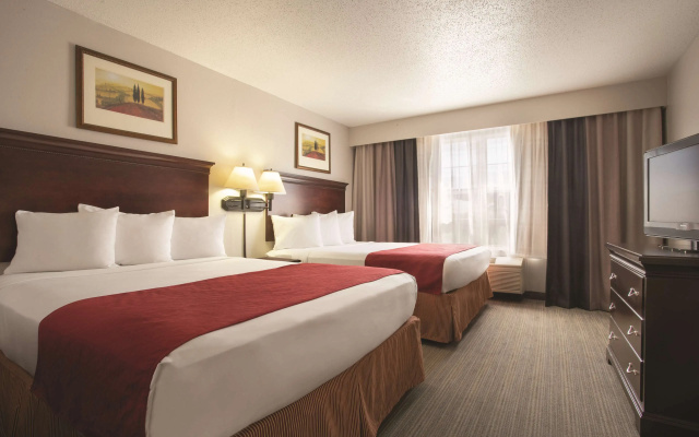 photo 4 of Country Inn & Suites by Radisson, Moline Airport