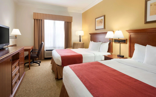photo 4 of Country Inn & Suites by Radisson, Nashville, TN