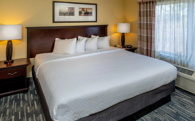 photo 4 of Country Inn & Suites by Radisson, Princeton, WV