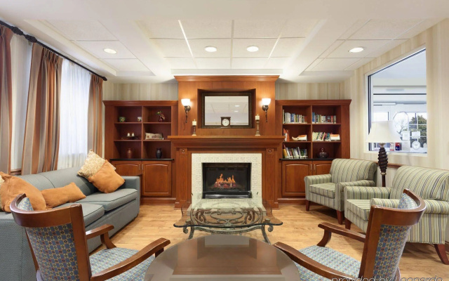 photo 5 of Spark by Hilton Rochester University Area