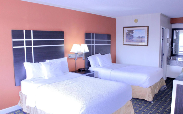 photo 5 of Country Inn & Suites by Radisson, St. Peters, MO