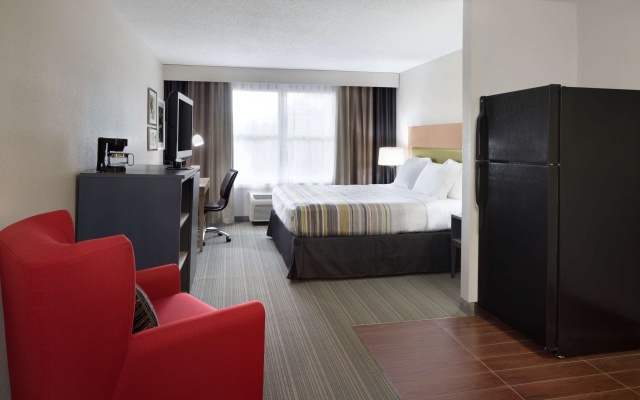 photo 3 of Country Inn & Suites by Radisson, Camp Springs (Andrews Air Force Base), MD