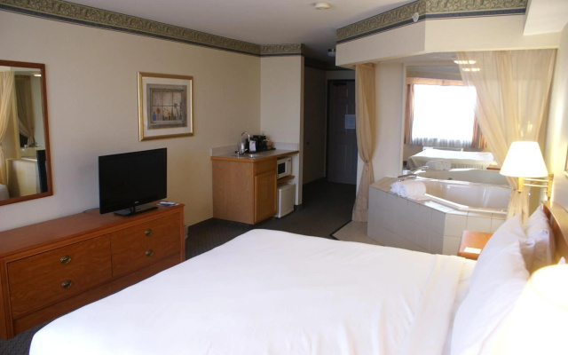 photo 5 of Country Inn & Suites by Radisson, Lansing, MI