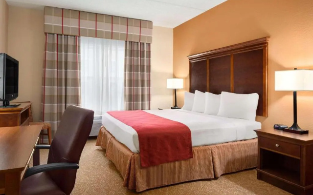 photo 5 of Country Inn & Suites by Radisson, Marion, OH