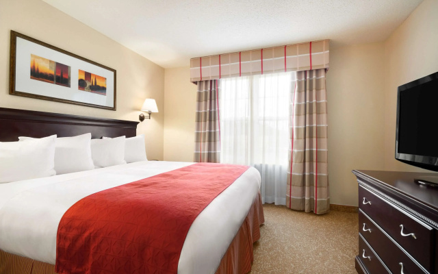 photo 3 of Country Inn & Suites by Radisson, Norcross, GA